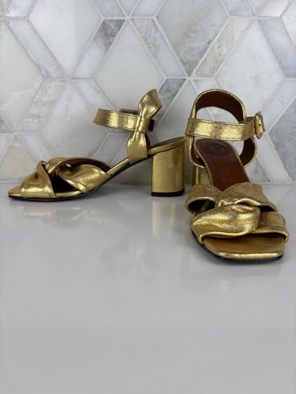 7 Penelope Chilvers Gold Knot Block Heel Square Toe Ankle Strap Metallic Sandals